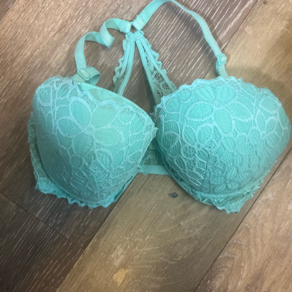 PINK Victoria's Secret Mint Lace Bra